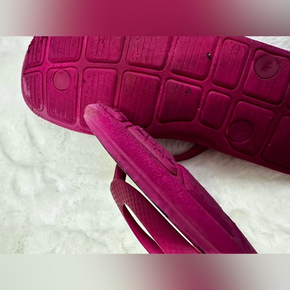 Nike Women's Sandals in Pink and Black - Picture 7 of 7